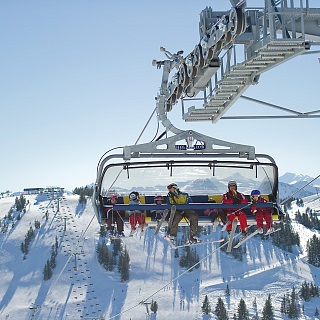 Wow! Such an example: getting to the SkiWelt by public transport